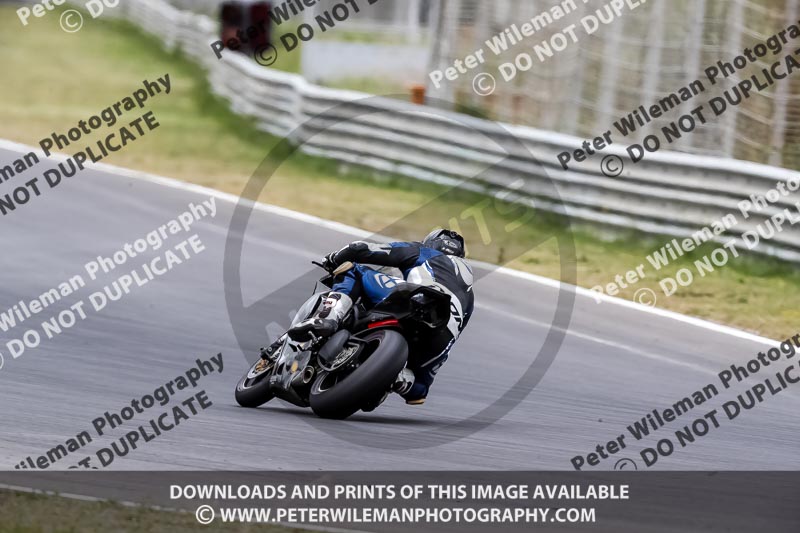 estoril;event digital images;motorbikes;no limits;peter wileman photography;portugal;trackday;trackday digital images